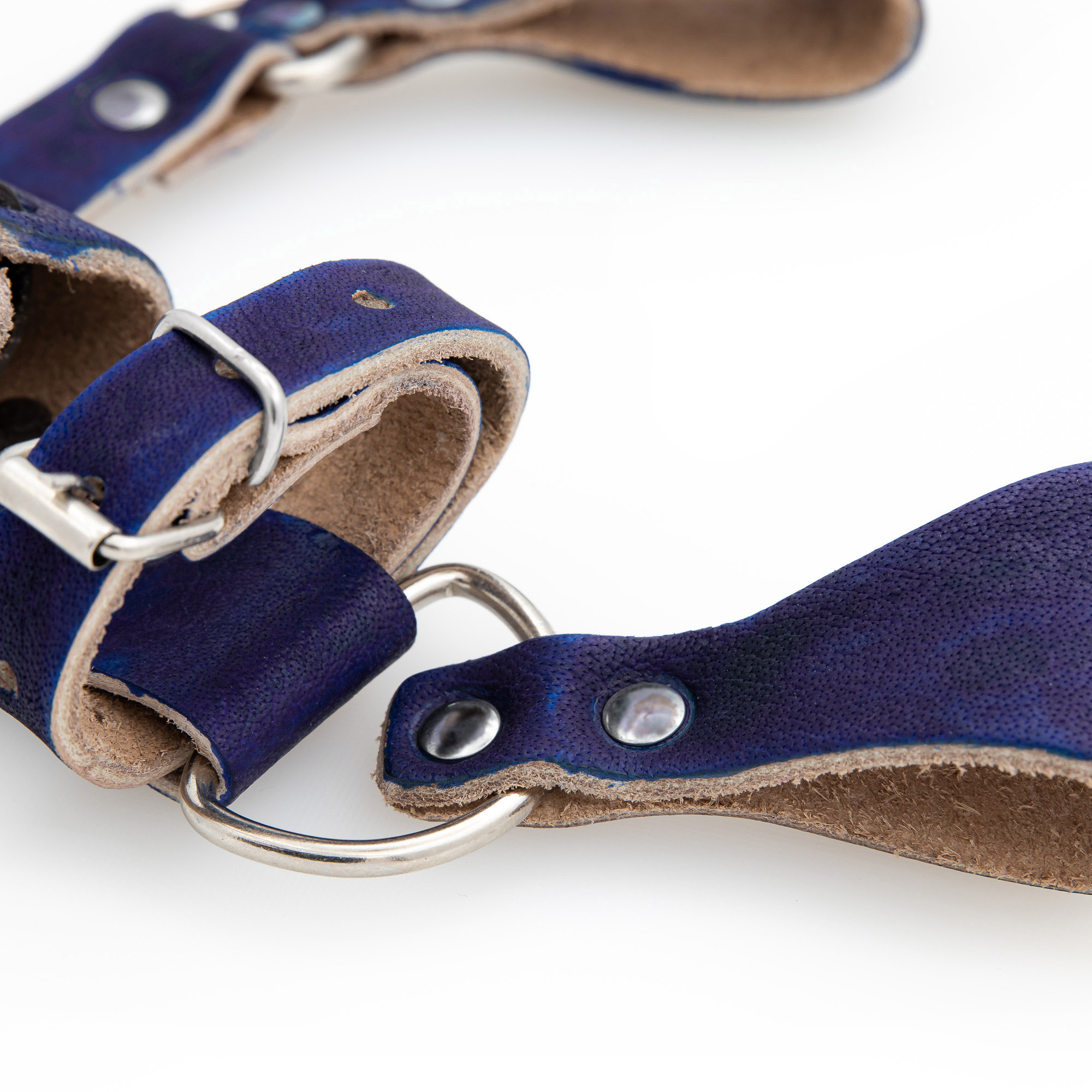 BLUE Left-Handed Universal Adjustable Bovine Leather Sword Frog | Blue-img-1